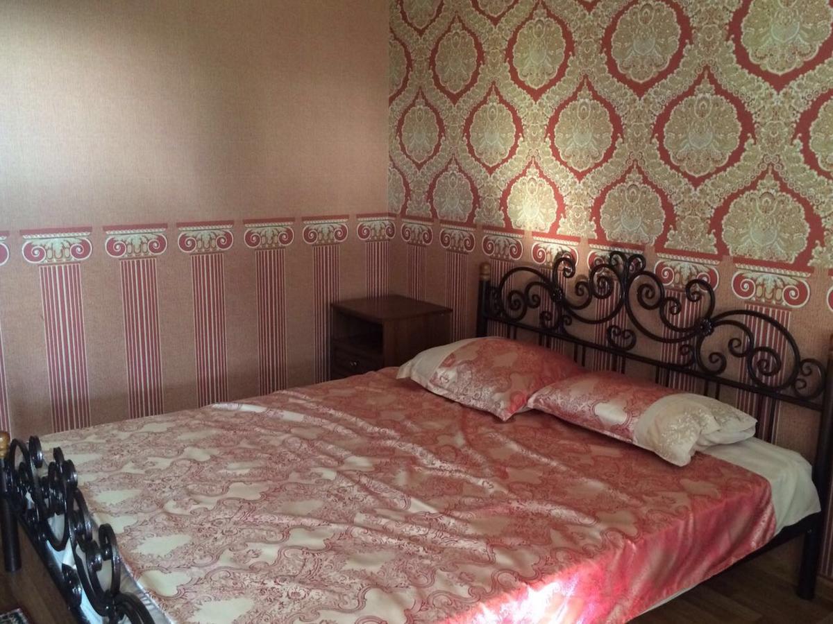 Guest House Liel Sukhumi Exterior photo